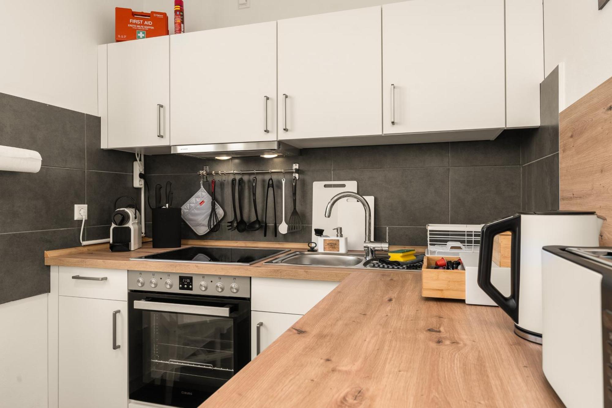 Free Living - City Design Apartments, Zentrum, Outlet, Balkon, Kueche Wolfsburg Luaran gambar