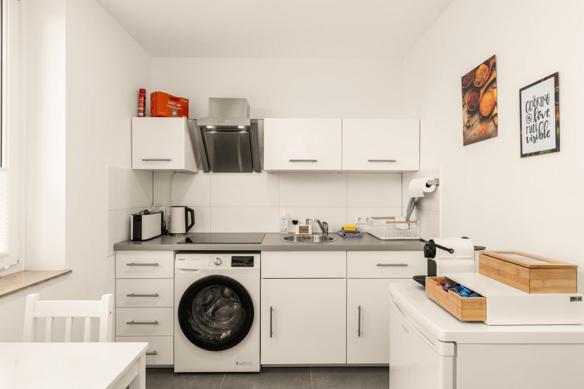 Free Living - City Design Apartments, Zentrum, Outlet, Balkon, Kueche Wolfsburg Luaran gambar